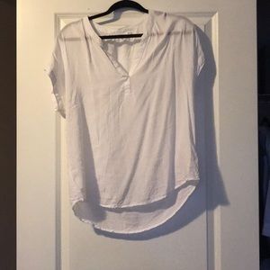 White flowy t-shirt